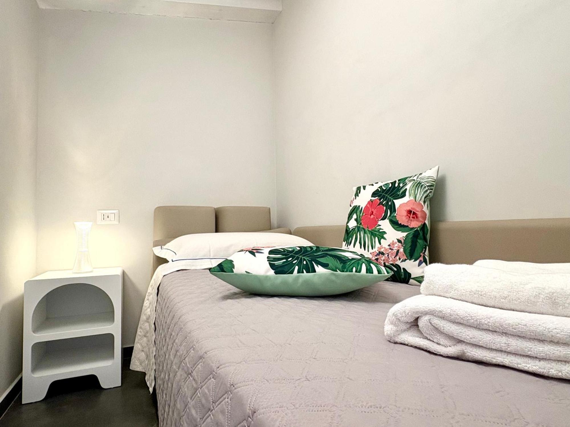 Jevi Stars Rooms トロペーア エクステリア 写真